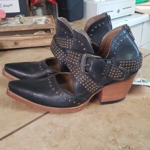 Ariat Dixon Rock N Roll Bootie, 8.5